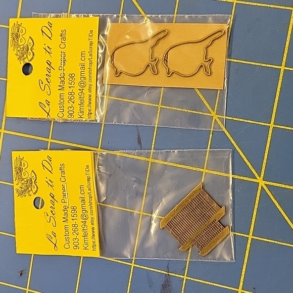 Metal Accent Lot of 6 Scrapbook Paper Crafts - Picture 4 of 5